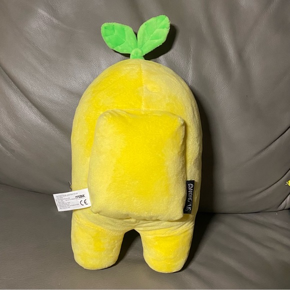 Official Among Us Toikido Yellow Crewmate w/ Plant Sprout Hat 12” Plush - Picture 4 of 9
